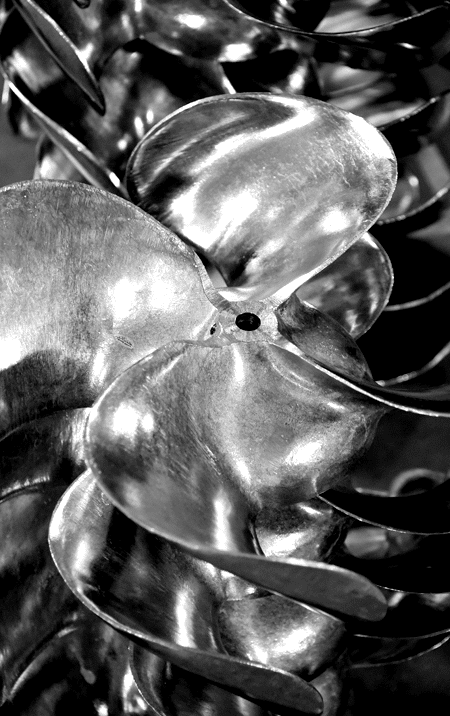 DSC_1250 Blades on Electric Smoke Ejector